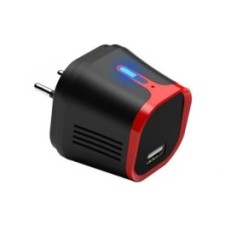 Presa USB spia 4K con visione notturna e rilevamento movimenti